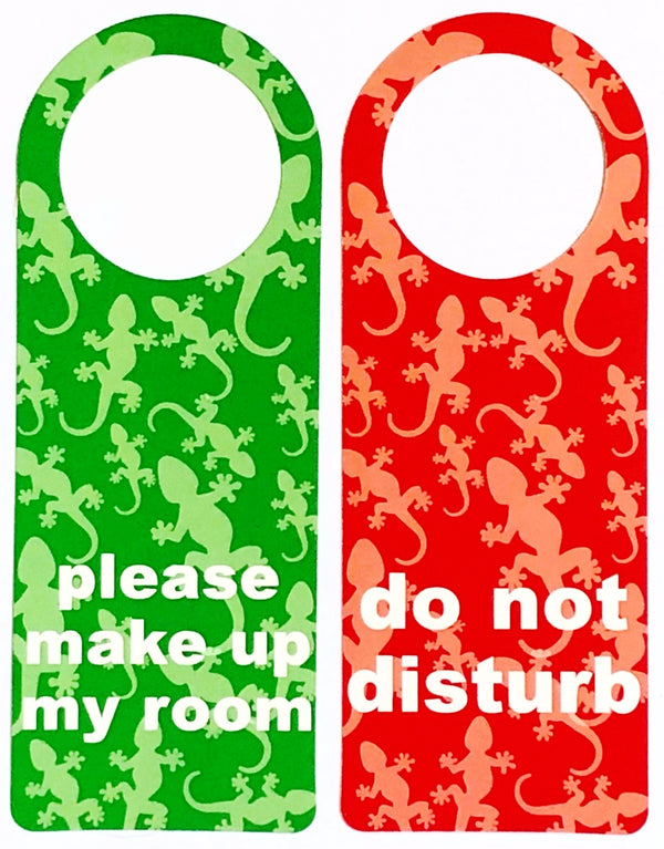 Do Not Disturb/Make Up My Room